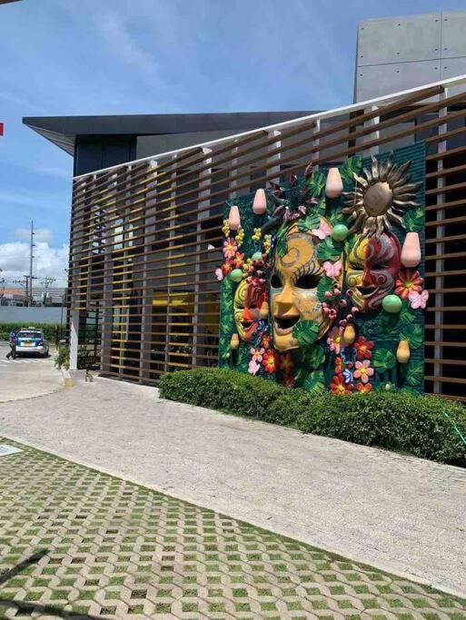 1Br With Extra Room At One Regis- Megaworld Bacolod Exterior foto